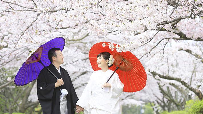 ◎2 Japanese Kimono & 1 Western Dress Plan (limited to 1 couple per day)